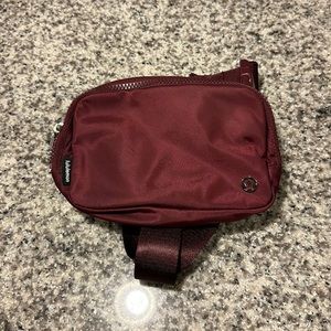 Lululemon Belt Bag 1L (small)